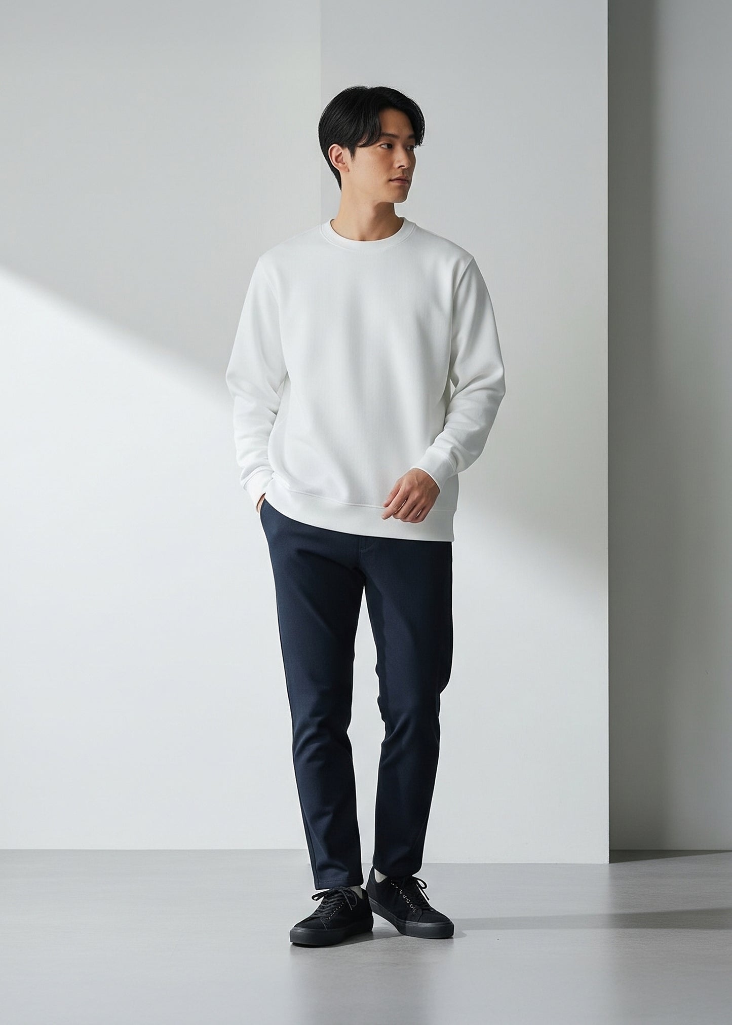 Luxura Fleece Sweatshirt - White